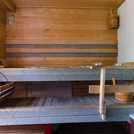 Poppelstrand Nuuksio, Pet Friendly Guest דירה