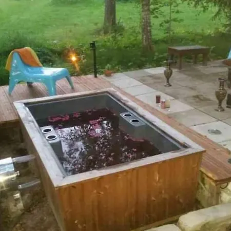 Poppelstrand Nuuksio, Pet Friendly Guest Nuuksio