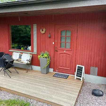 Poppelstrand Nuuksio, Pet Friendly Guest