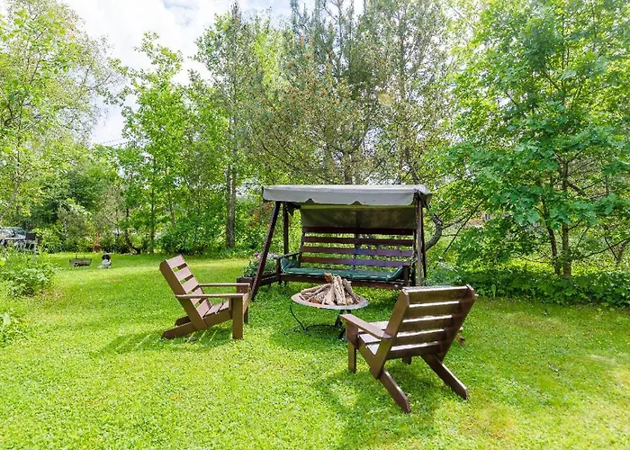 Poppelstrand Nuuksio, Pet Friendly Guest Nuuksio