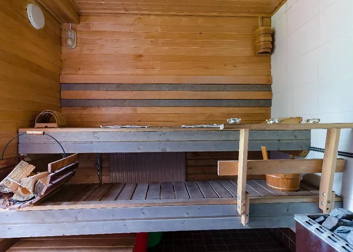 Poppelstrand Nuuksio, Pet Friendly Guest 公寓