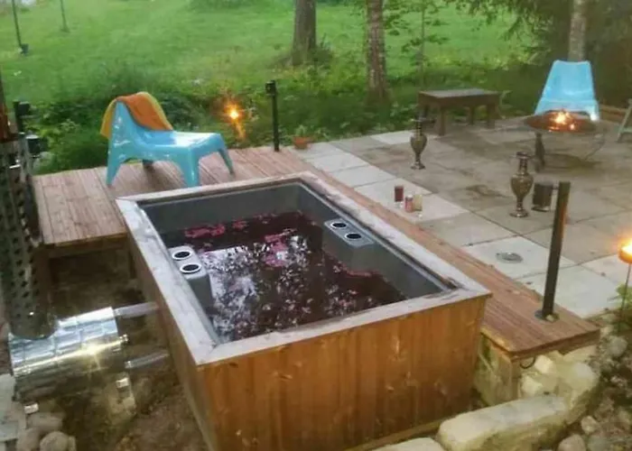 Poppelstrand Nuuksio, Pet Friendly Guest Nuuksio